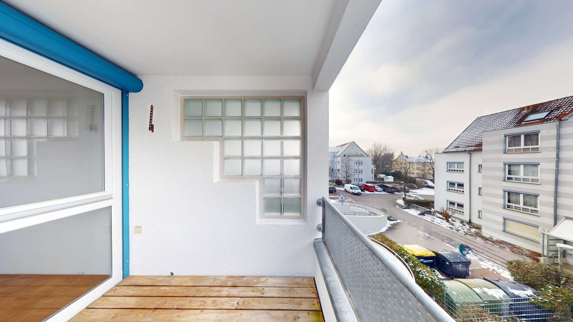 Überdachter Balkon