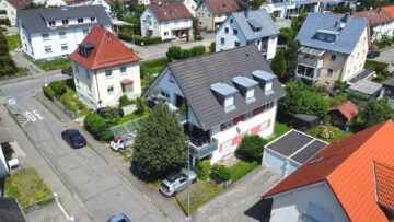 Gepflegte 4-Zimmer-Wohnung in RV-Weißenau mit Süd-Balkon und niedrigen Nebenkosten, 88214 Ravensburg, Etagenwohnung