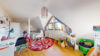 VERKAUFT: Freistehendes Einfamilienhaus mit flexiblem Raumangebot und Weitsicht - Kinderzimmer Dachgeschoss